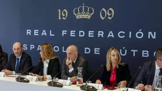 抗议西甲双标执法，皇马喊得最凶，却成联盟标靶