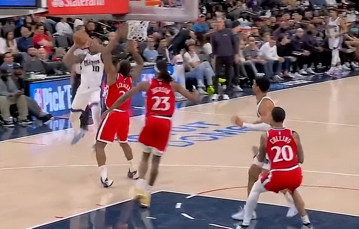 华体会体育APP下载-快船109-118不敌国王 球员评价：2人优秀，3人及格，4人低迷|洛杉矶快船队|NBA常规赛|nba|篮板|末节_新浪体育_新浪新闻